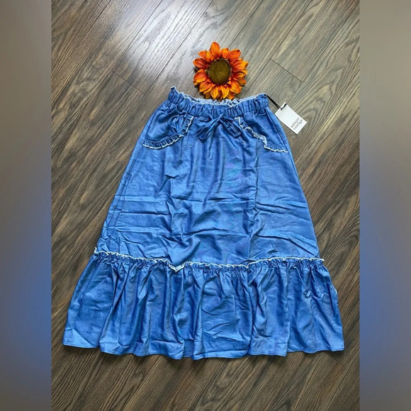 🦋B2G1🦋UNIQUE VINTAGE 1970s Chambray Ruffle Tiered Midi Skirt | NWT | - Picture 5 of 12